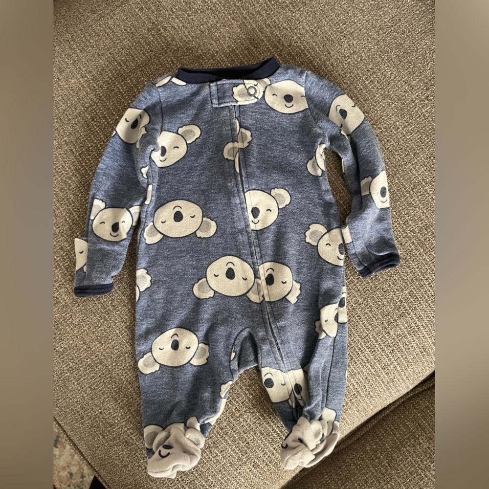 Carter's Baby Onesies (set of 5) - Picture 6 of 9